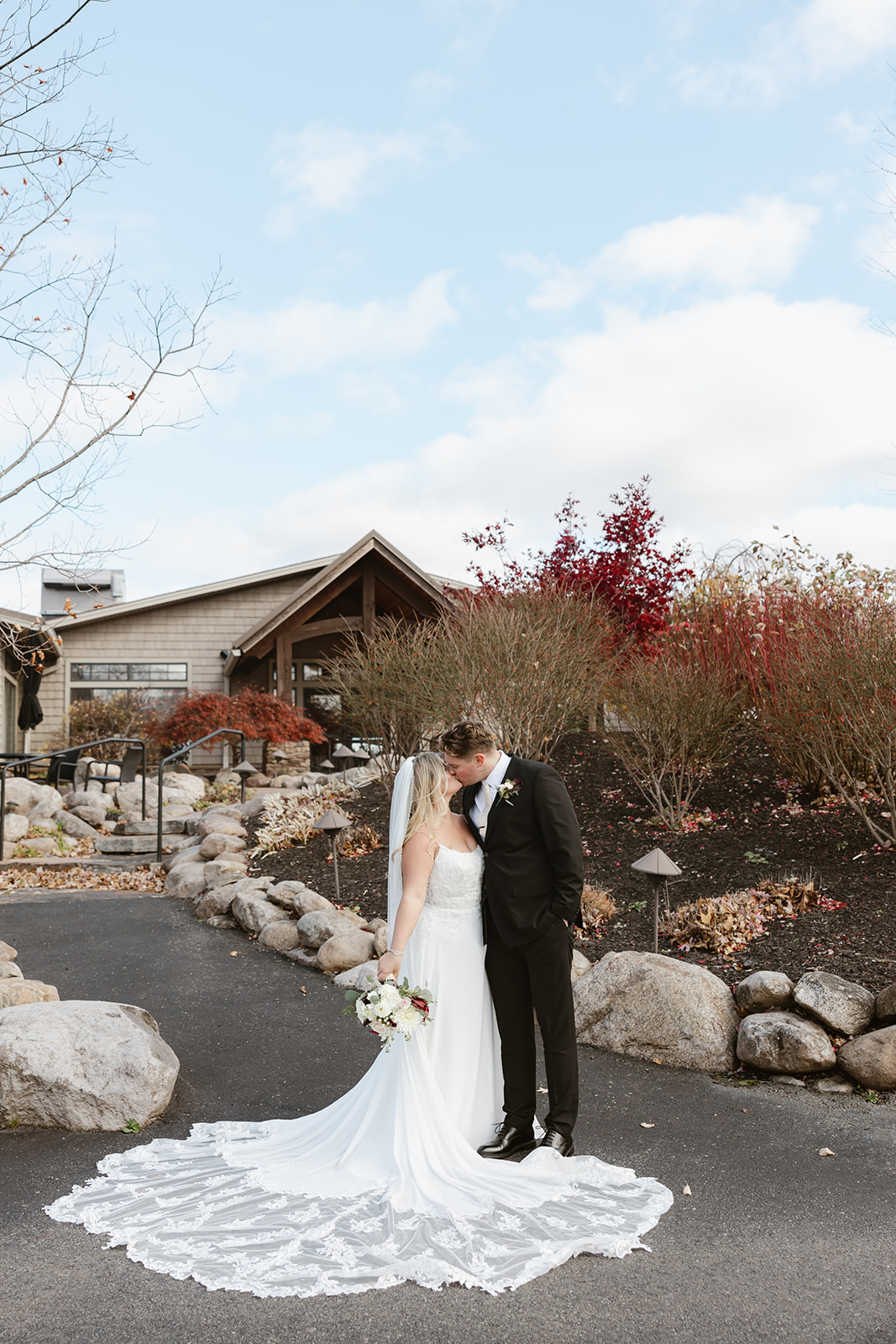 Winter wedding at Deerfield Country Club