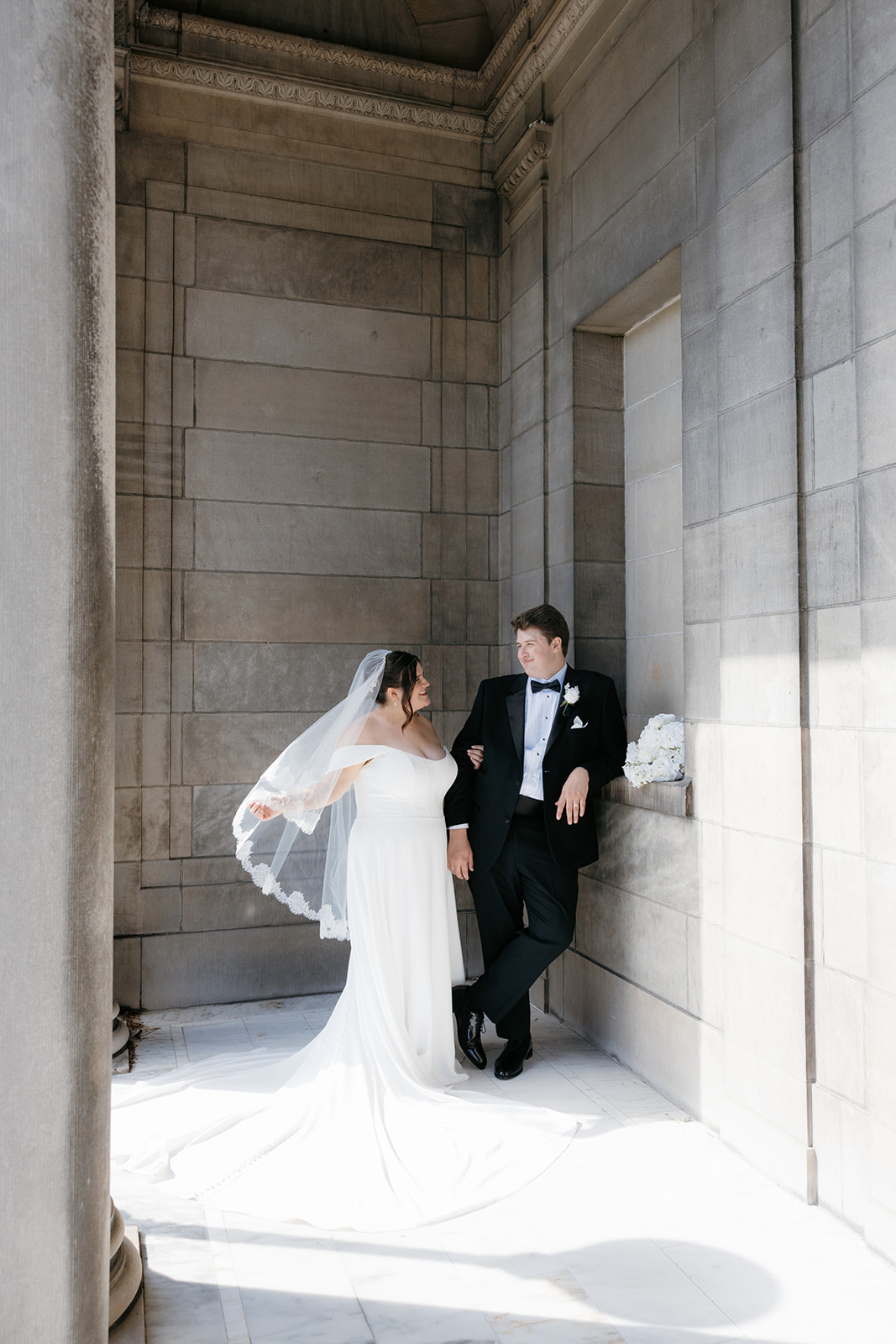 classy bride and groom portrait at the Memorial Art Gallery